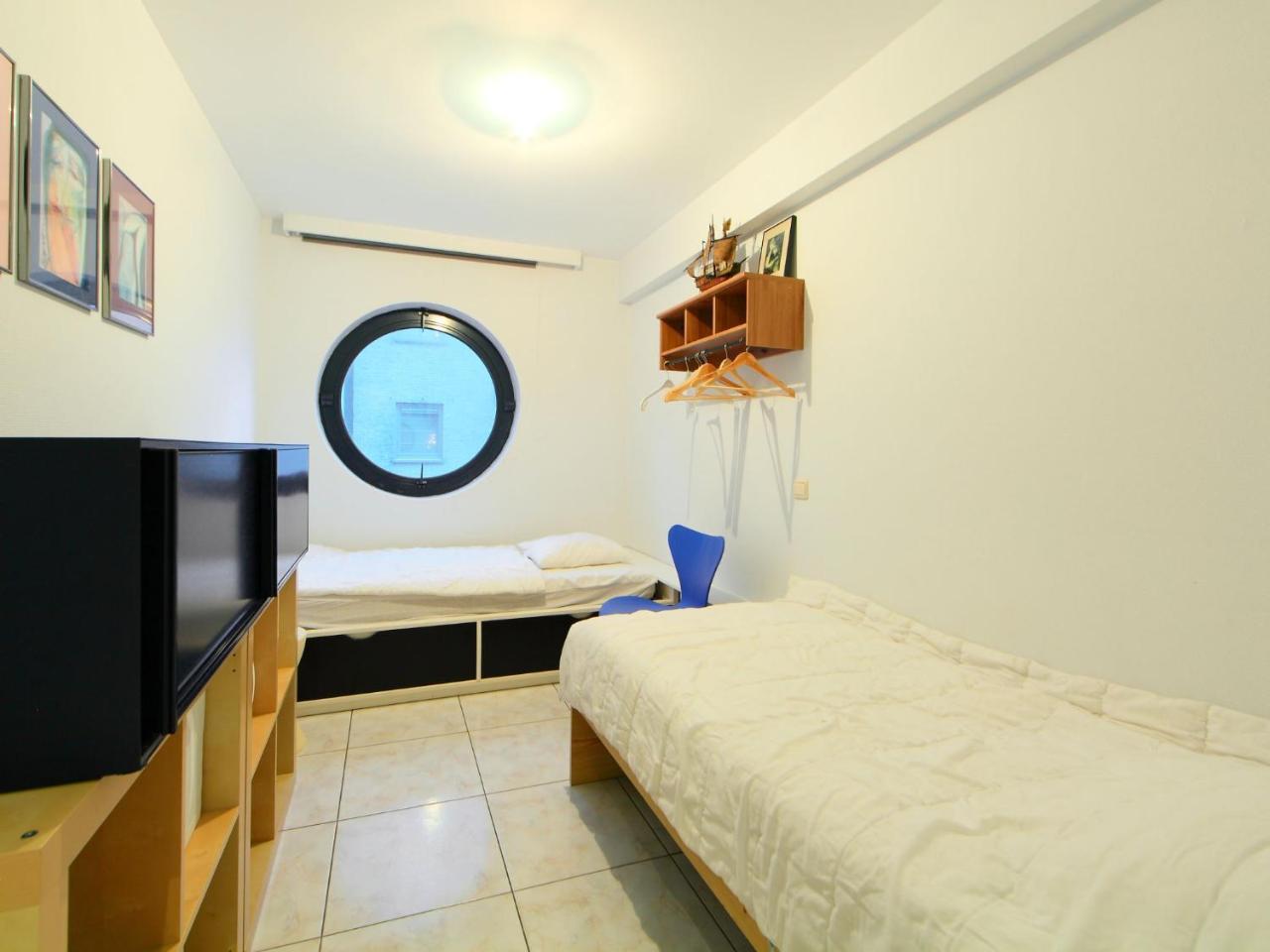 Studio Studio By Interhome Bredene Bagian luar foto